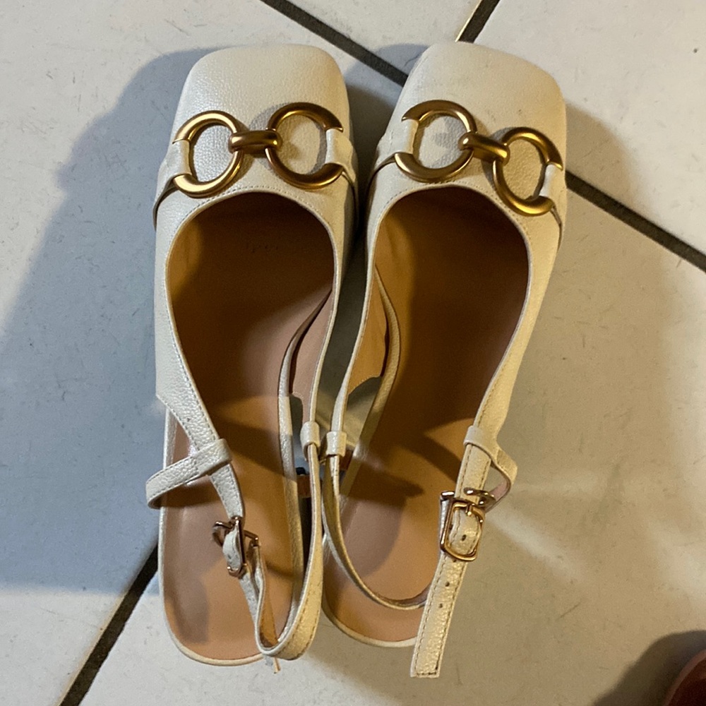 Women white shoes